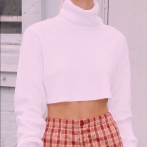 Brandy Melville shirt